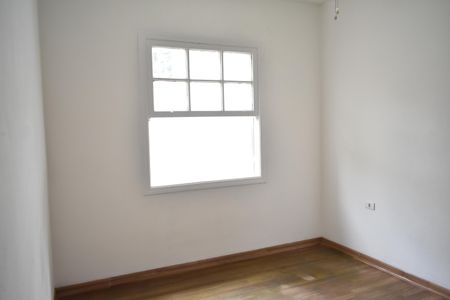 Casa à venda com 100m², 3 quartos e 2 vagasQuarto 3