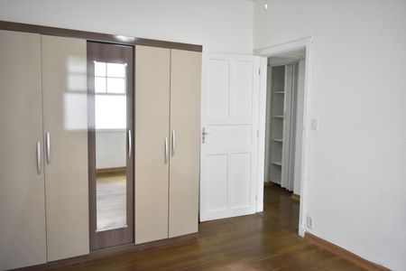Casa à venda com 100m², 3 quartos e 2 vagasQuarto 3