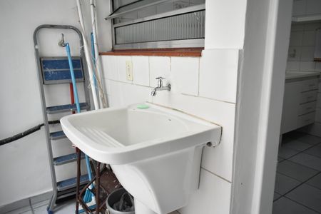 Casa à venda com 100m², 3 quartos e 2 vagasÁrea de Serviço