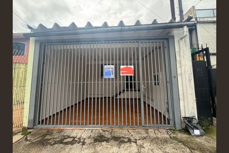 Casa à venda com 100m², 3 quartos e 2 vagasFachada