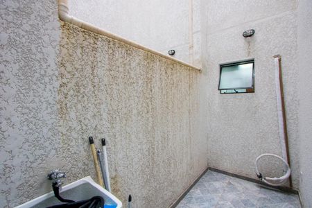 Apartamento à venda com 41m², 2 quartos e 1 vaga Apartamento à venda com 41m², 2 quartos e 1 vagaÁrea de serviço