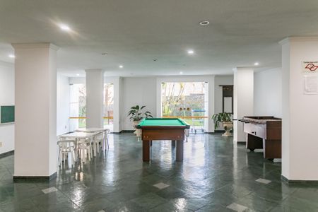 Apartamento para alugar com 75m², 2 quartos e 1 vagaÁrea Comum