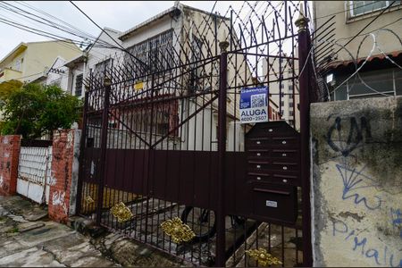Casa para alugar com 83m², 2 quartos e sem vagaFachada