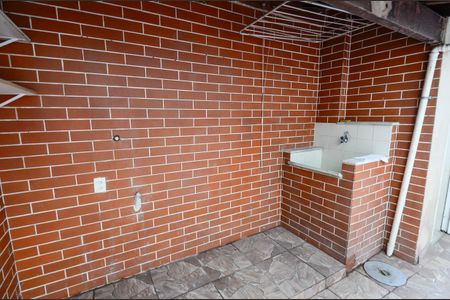 Casa para alugar com 83m², 2 quartos e sem vagaÁrea de Serviço