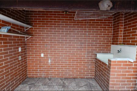 Casa para alugar com 83m², 2 quartos e sem vagaÁrea de Serviço