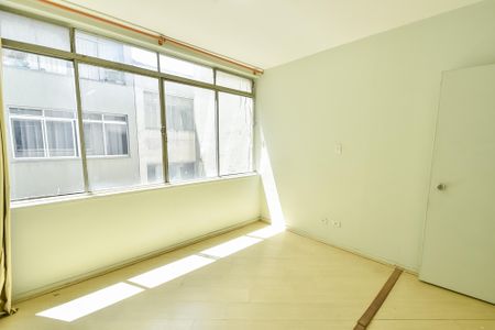 Quarto de kitnet/studio para alugar com 1 quarto, 68m² em Liberdade, São Paulo