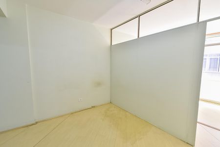Sala de kitnet/studio para alugar com 1 quarto, 68m² em Liberdade, São Paulo
