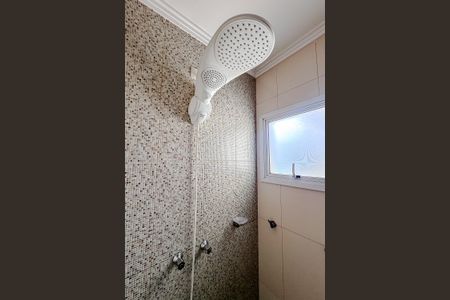 Casa à venda com 215m², 3 quartos e 6 vagasBanheiro