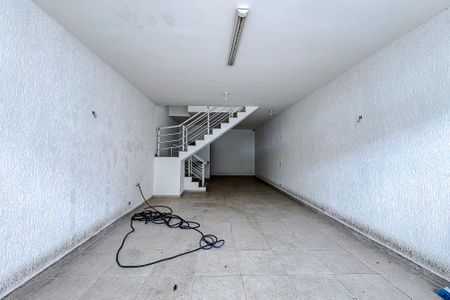 Casa à venda com 215m², 3 quartos e 6 vagasGaragem