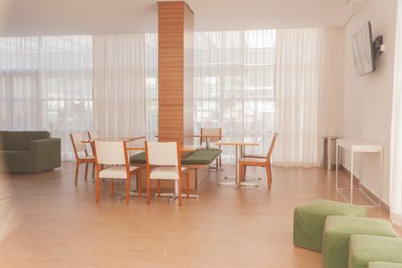 Apartamento à venda com 132m², 4 quartos e 2 vagasÁrea comum - Salão de festas