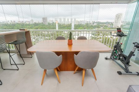 Apartamento à venda com 132m², 4 quartos e 2 vagasSala de Jantar