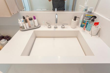 Apartamento à venda com 132m², 4 quartos e 2 vagasBanheiro da Suíte