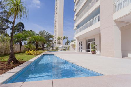 Apartamento à venda com 132m², 4 quartos e 2 vagasÁrea comum - Piscina