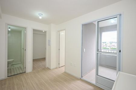 Sala de apartamento para alugar com 2 quartos, 31m² em Vila Plana, São Paulo