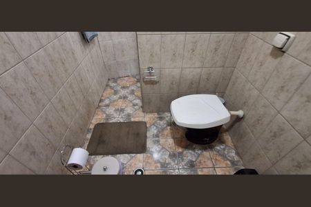 Casa à venda com 256m², 3 quartos e 2 vagasBanheiro Social 