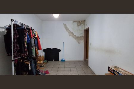 Casa à venda com 256m², 3 quartos e 2 vagasQuarto 2