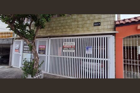 Casa à venda com 256m², 3 quartos e 2 vagasFachada 