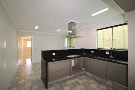 Casa à venda com 126m², 3 quartos e 3 vagasCozinha