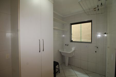 Casa à venda com 126m², 3 quartos e 3 vagasÁrea de Serviço