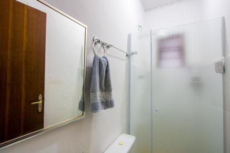 Banheiro de casa para alugar com 1 quarto, 48m² em Jardim Guarará, Santo André