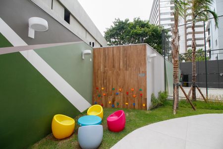 Apartamento para alugar com 27m², 1 quarto e sem vagaÁrea Comum - Playground