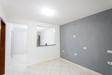 Casa para alugar com 70m², 3 quartos e 1 vagaSala