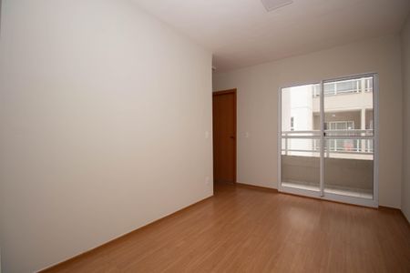 Sala de apartamento para alugar com 2 quartos, 49m² em Q N, Brasília