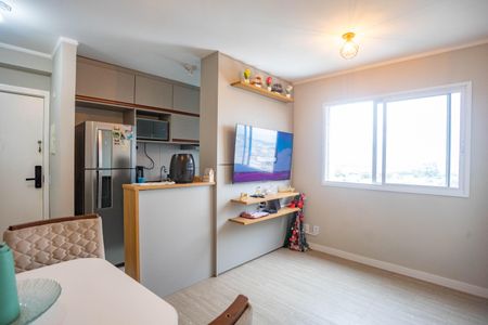 Sala  de apartamento para alugar com 2 quartos, 45m² em Campanário, Diadema