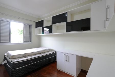 Casa de condomínio para alugar com 280m², 3 quartos e 3 vagasQuarto 2