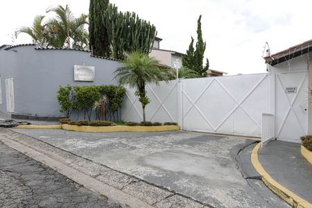 Casa de condomínio para alugar com 280m², 3 quartos e 3 vagasFachada