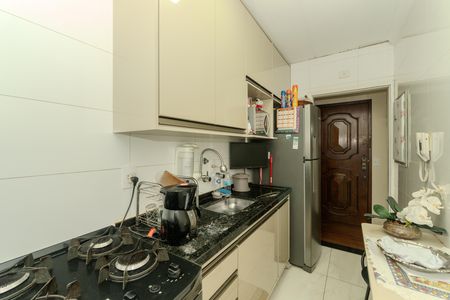 Apartamento à venda com 50m², 2 quartos e 1 vagaCozinha e Área de Serviço