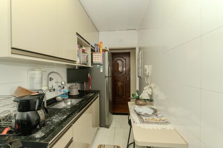 Apartamento à venda com 50m², 2 quartos e 1 vagaCozinha e Área de Serviço