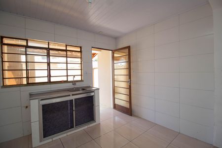 Sala/Cozinha de casa para alugar com 2 quartos, 225m² em Vila Cruz das Almas, São Paulo