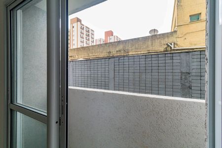 Varanda de kitnet/studio à venda com 1 quarto, 25m² em Vila Butantã, São Paulo