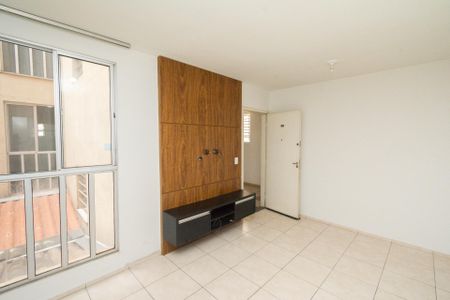 Sala de apartamento à venda com 2 quartos, 45m² em Arpoador, Contagem