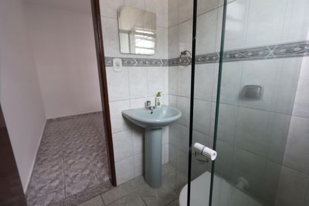 Banheiro de casa para alugar com 1 quarto, 70m² em Conjunto Habitacional Marechal Mascarenhas de Morais, São Paulo