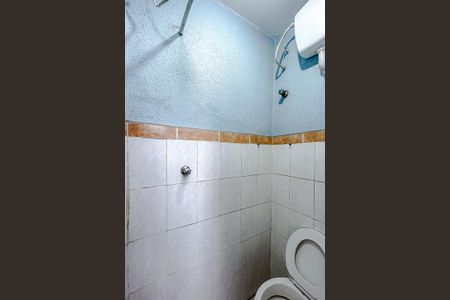 Casa de condomínio à venda com 80m², 3 quartos e 1 vagaBanheiro de serviço