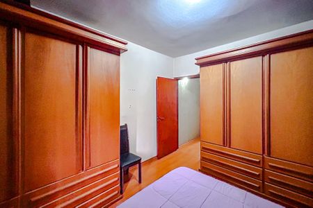 Casa de condomínio à venda com 80m², 3 quartos e 1 vagaQuarto