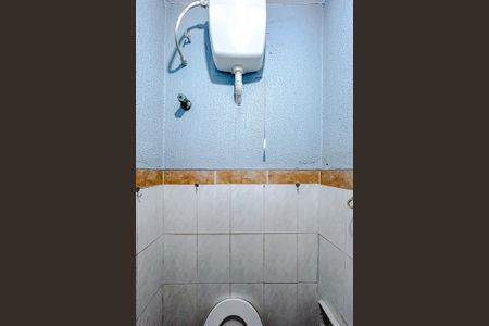 Casa de condomínio à venda com 80m², 3 quartos e 1 vagaBanheiro de serviço