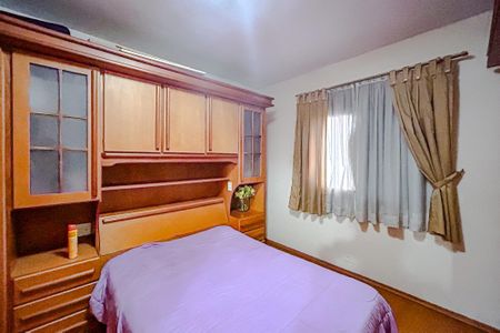 Casa de condomínio à venda com 80m², 3 quartos e 1 vagaQuarto