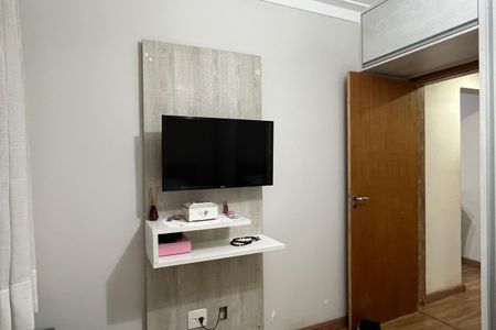 Quarto 1 de apartamento para alugar com 2 quartos, 94m² em Gonzaga, Santos