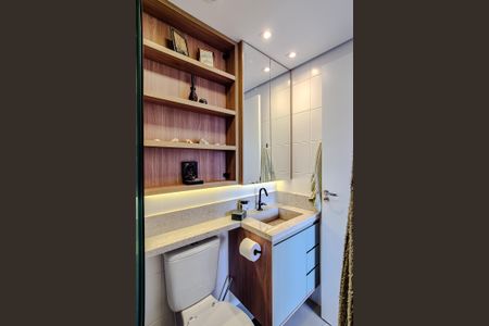 Apartamento para alugar com 31m², 1 quarto e sem vaga Apartamento para alugar com 31m², 1 quarto e sem vagaBanheiro da Suíte