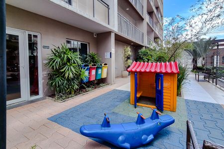 Apartamento para alugar com 31m², 1 quarto e sem vaga Apartamento para alugar com 31m², 1 quarto e sem vagaÁrea comum - Playground