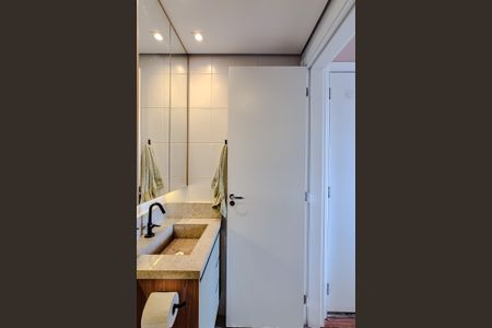 Apartamento para alugar com 31m², 1 quarto e sem vaga Apartamento para alugar com 31m², 1 quarto e sem vagaBanheiro da Suíte