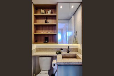 Apartamento para alugar com 31m², 1 quarto e sem vaga Apartamento para alugar com 31m², 1 quarto e sem vagaBanheiro da Suíte