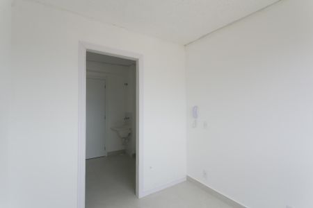 Sala de apartamento à venda com 2 quartos, 34m² em Vila Carmosina, São Paulo