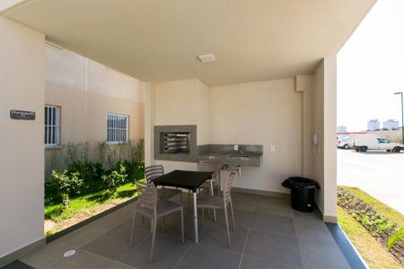Apartamento para alugar com 34m², 2 quartos e 1 vaga Apartamento para alugar com 34m², 2 quartos e 1 vagaÁrea comum - Churrasqueira