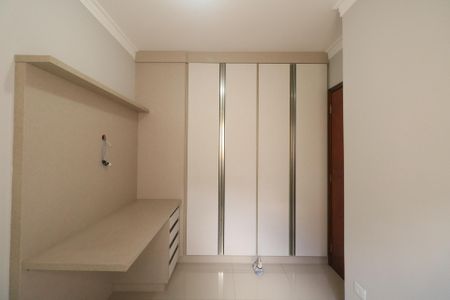 Casa à venda com 167m², 3 quartos e 3 vagasQuarto 2