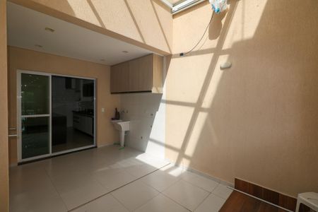 Casa à venda com 167m², 3 quartos e 3 vagasÁrea Gourmet e Área de Serviço