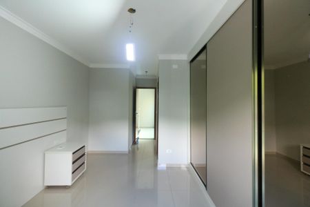 Casa à venda com 167m², 3 quartos e 3 vagasSuíte